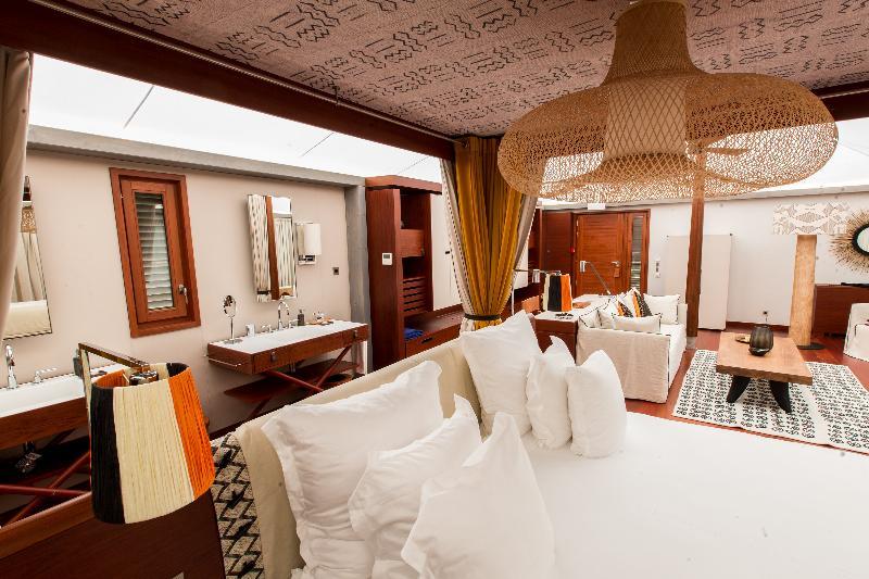 Sundy Praia Lodge Santo Antonio Bagian luar foto